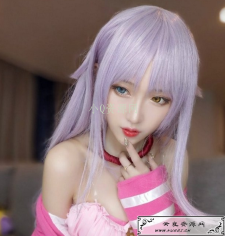 <span style='color:#FFFFFF'>腐团儿甜美COS照，樱桃嘴娃娃脸，男粉：可爱在性感面前一文不值</span>